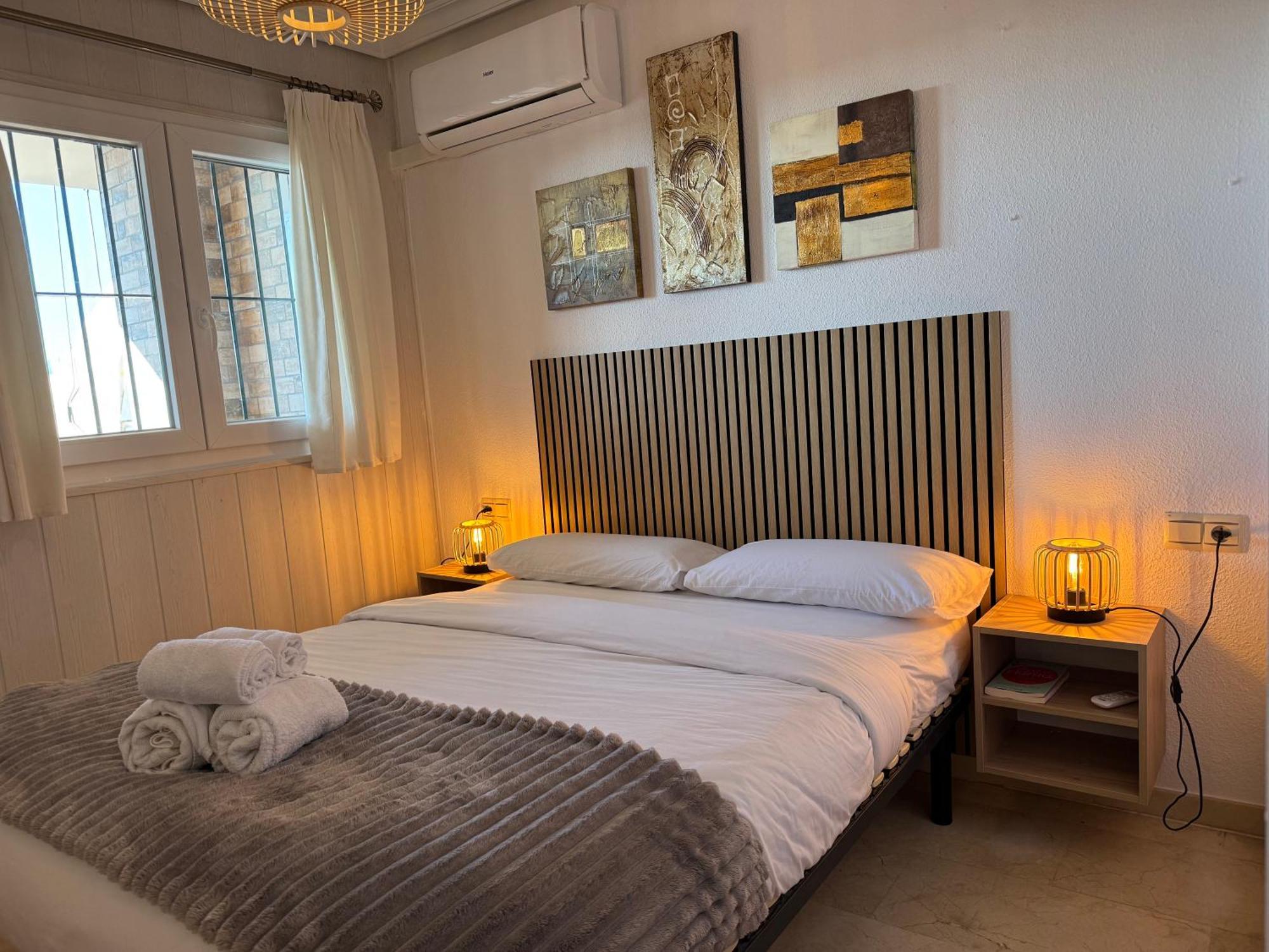 Tolles Ferienhaus Mit Sonnenterrasse Direkt Am Meer Isla Cristina Eksteriør billede
